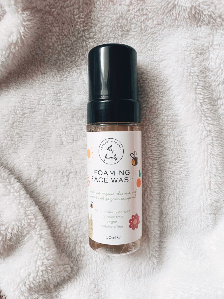 Natural Organic Family face wash
